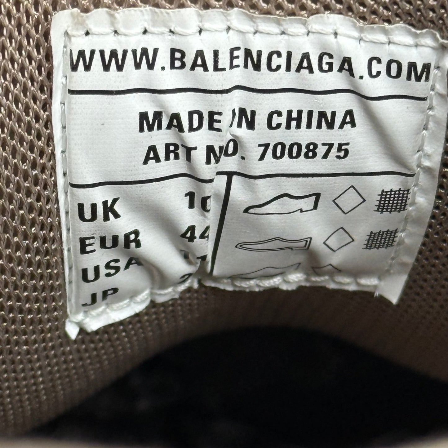 Track.3 Beige *pre - owned* SIZE 11 - Kicks Collective PA - Balenciaga - 700875W3RF39897 - Men's Shoes - 11M/12.5W - Brand New