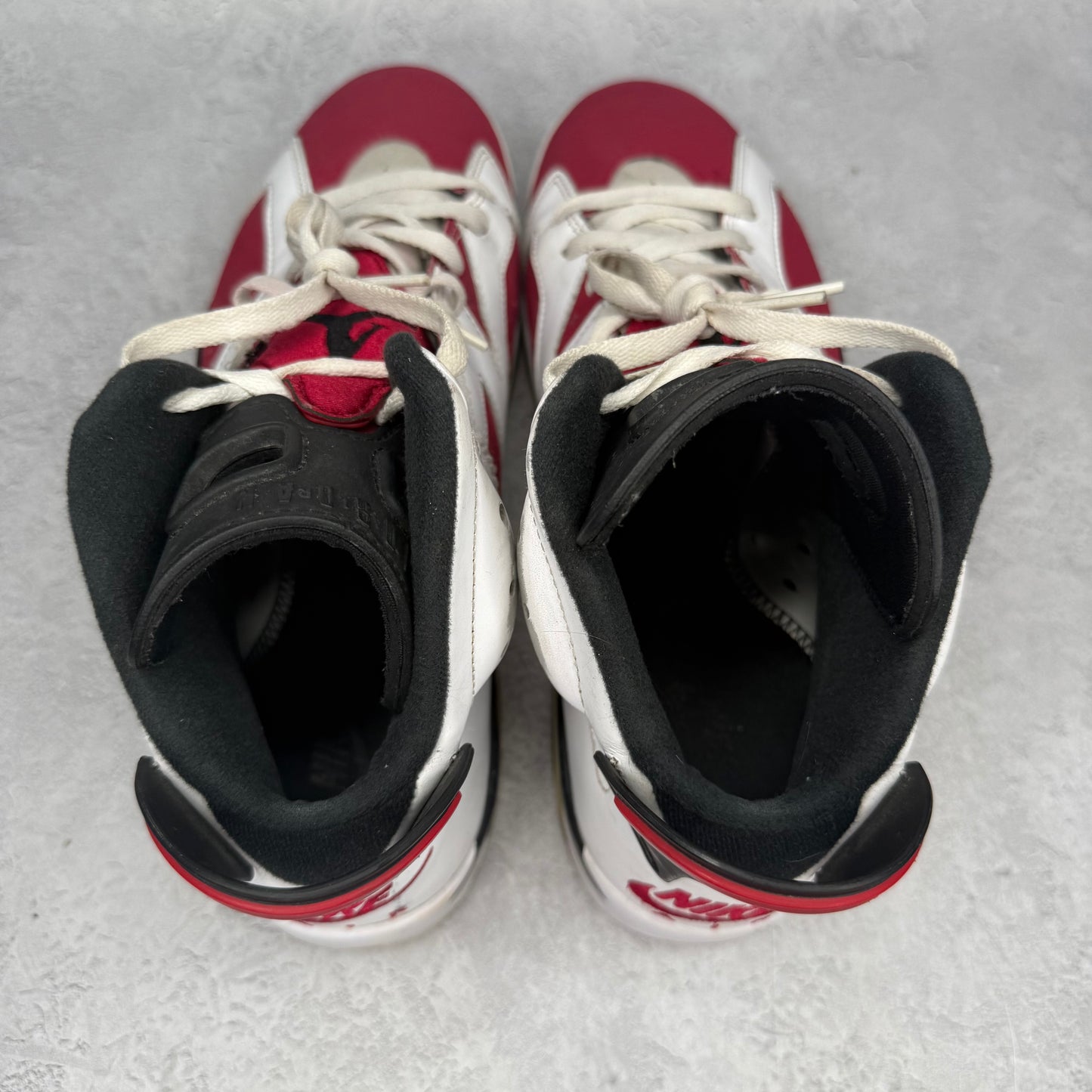 Jordan 6 Retro Carmine (2021) *pre-owned* SIZE 10