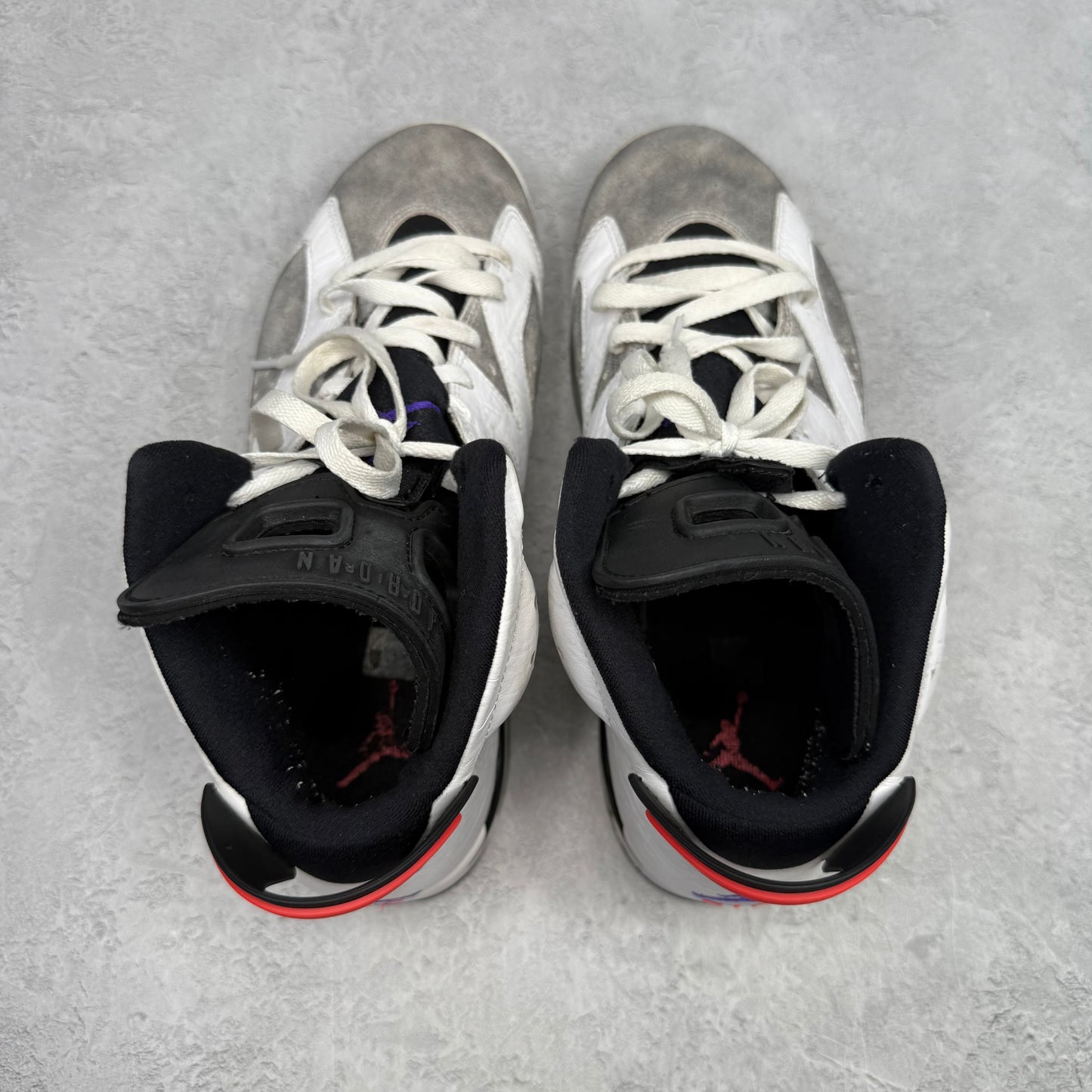 Jordan 6 Retro Flight Nostalgia *pre-owned* SIZE 10