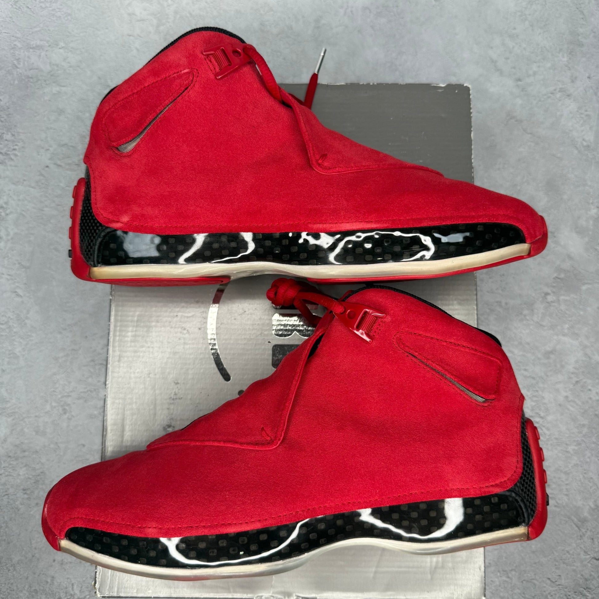 Jordan 18 Retro Toro *pre - owned* SIZE 9 - Kicks Collective PA - Jordan - AA2494 - 601 - Men's Shoes - 9M/10.5W - Pre - Owned