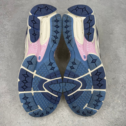 New Balance 860v2 Up There Blossom Pink VNDS *pre - owned* SIZE 10.5 - Kicks Collective PA - New Balance - ML860UT2 - Men's Shoes - 10.5M/12W - Pre - Owned