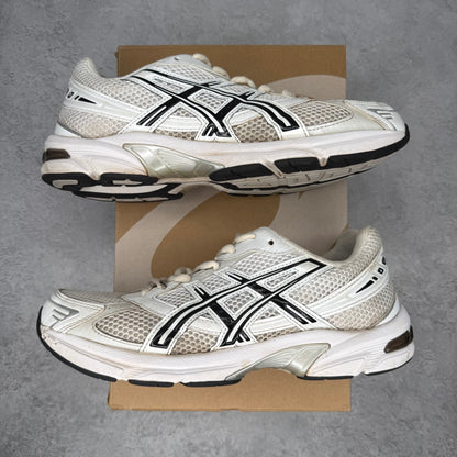 ASICS Gel-1130 White Black *pre-owned* SIZE 9