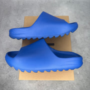 adidas Yeezy Slide Azure pre-owned size 12