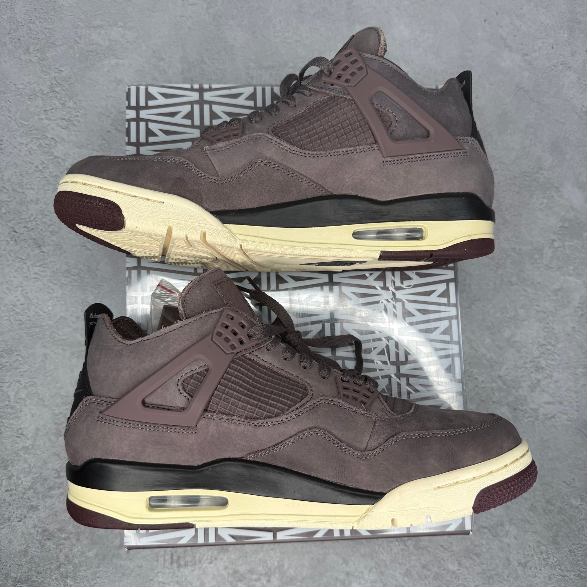 Jordan 4 Retro SP A Ma Maniére Violet Ore *pre - owned* SIZE 11 - Kicks Collective PA - Jordan - DV6773-220 - Men's Shoes - 11M/12.5W - Pre - Owned