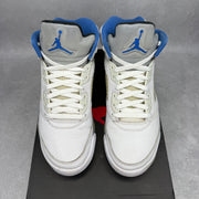 Jordan 5 Retro White Stealth (2021) *pre-owned* SIZE 9.5