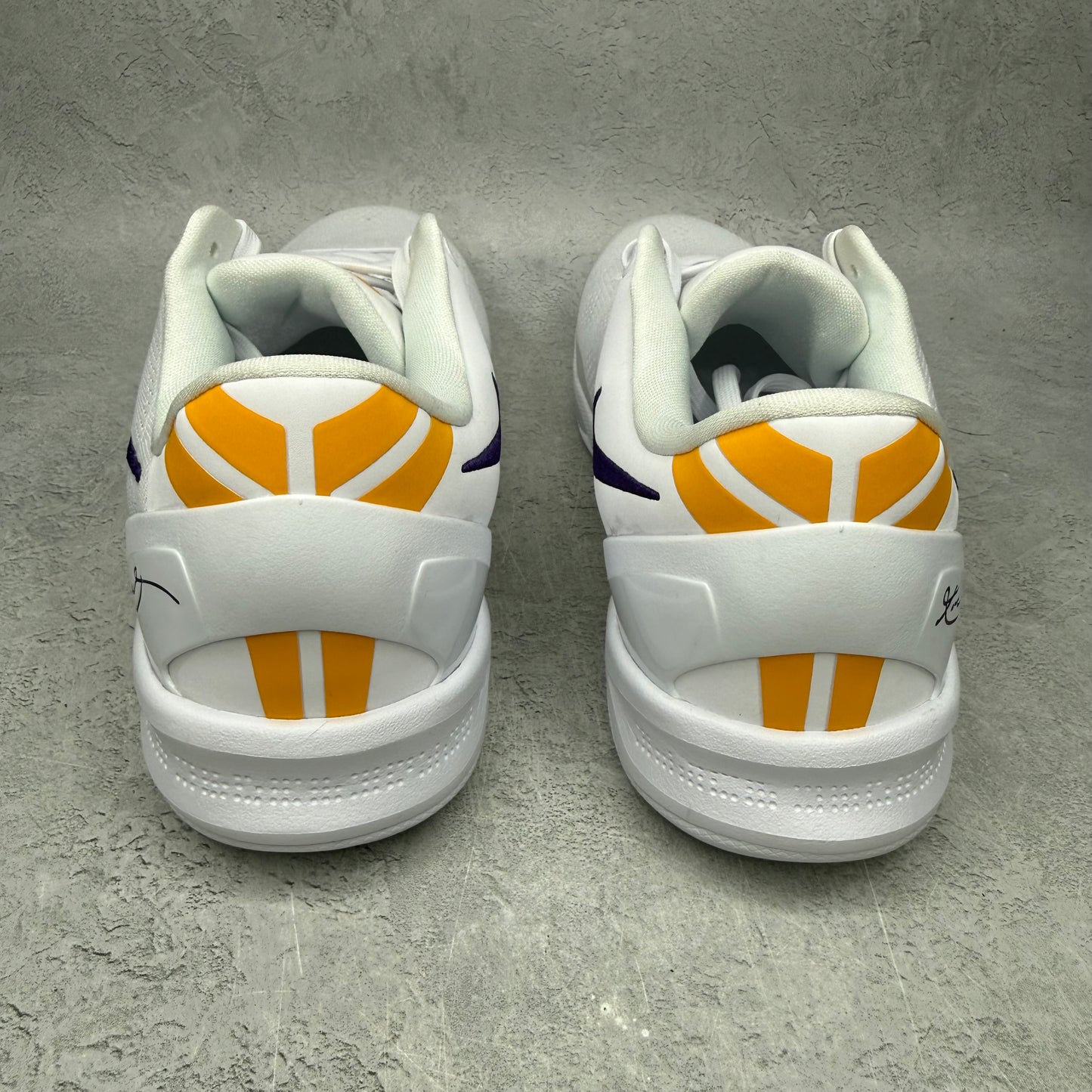 Nike Kobe 8 Protro Lakers Home *pre-owned* SIZE 10