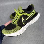 Nike React Infinity Run Flyknit 2 Volt Black *pre-owned* SIZE 10.5