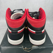 Jordan 1 Mid Gym Red Black White pre-owned size 9.5