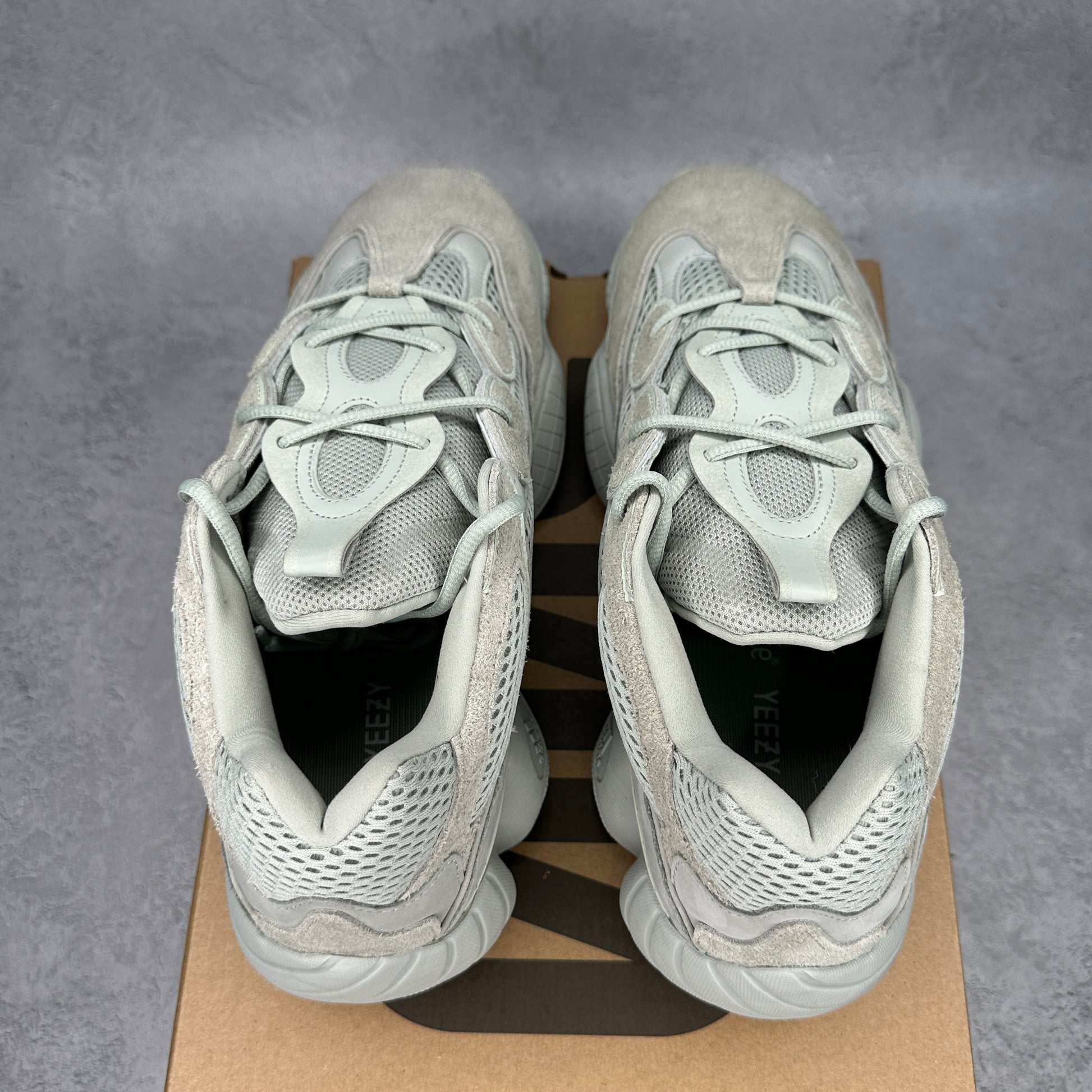 adidas Yeezy 500 Salt VNDS *pre-owned* SIZE 12