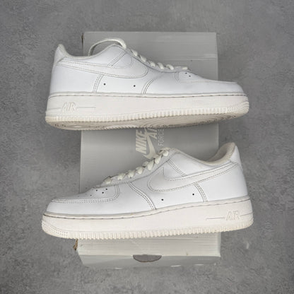 Nike Air Force 1 Low '07 White (Women's) *pre-owned* SIZE 8W