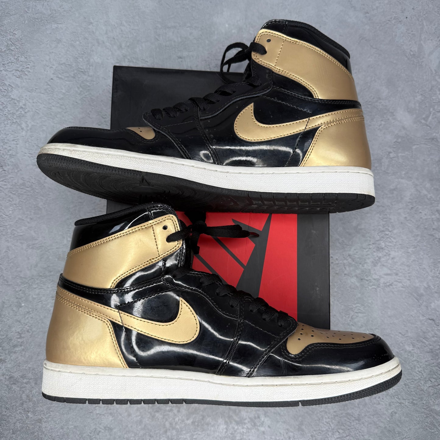 Jordan 1 Retro High NRG Patent Gold Toe *pre-owned* SIZE 12