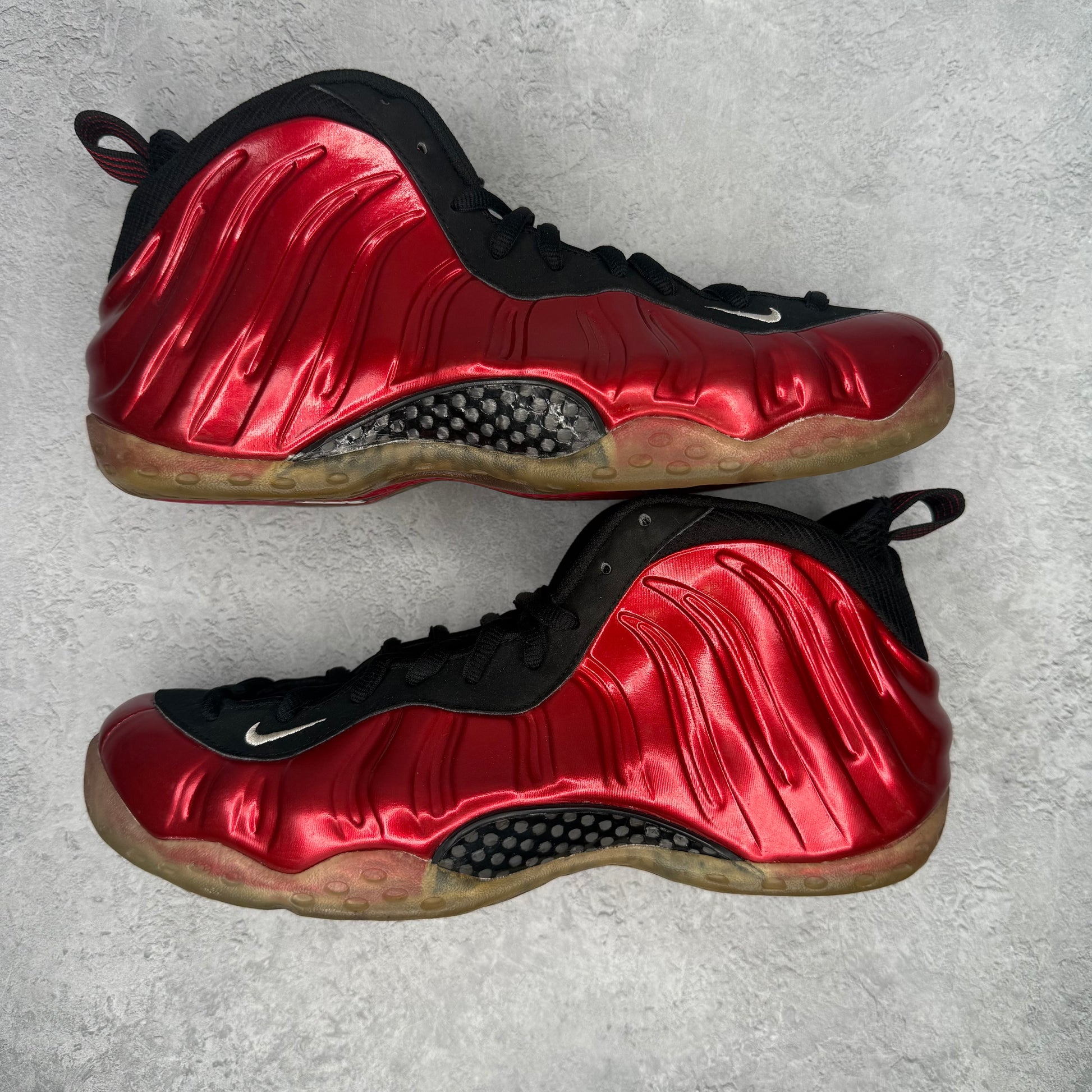 Nike Air Foamposite One Metallic Red (2012) *pre-owned* SIZE 10