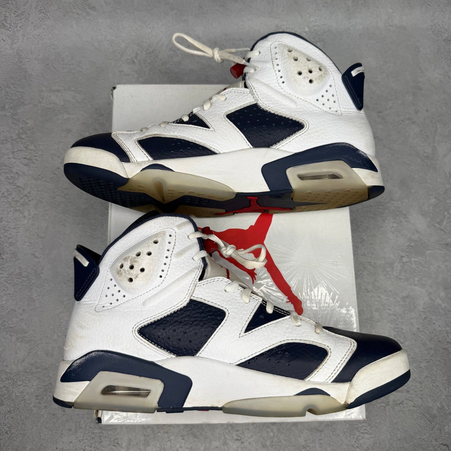 Jordan 6 Retro Olympic (2024) *pre - owned* SIZE 9.5 - Kicks Collective PA - Jordan - CT8529-164 - Men's Shoes - 9.5M/11W - Brand New
