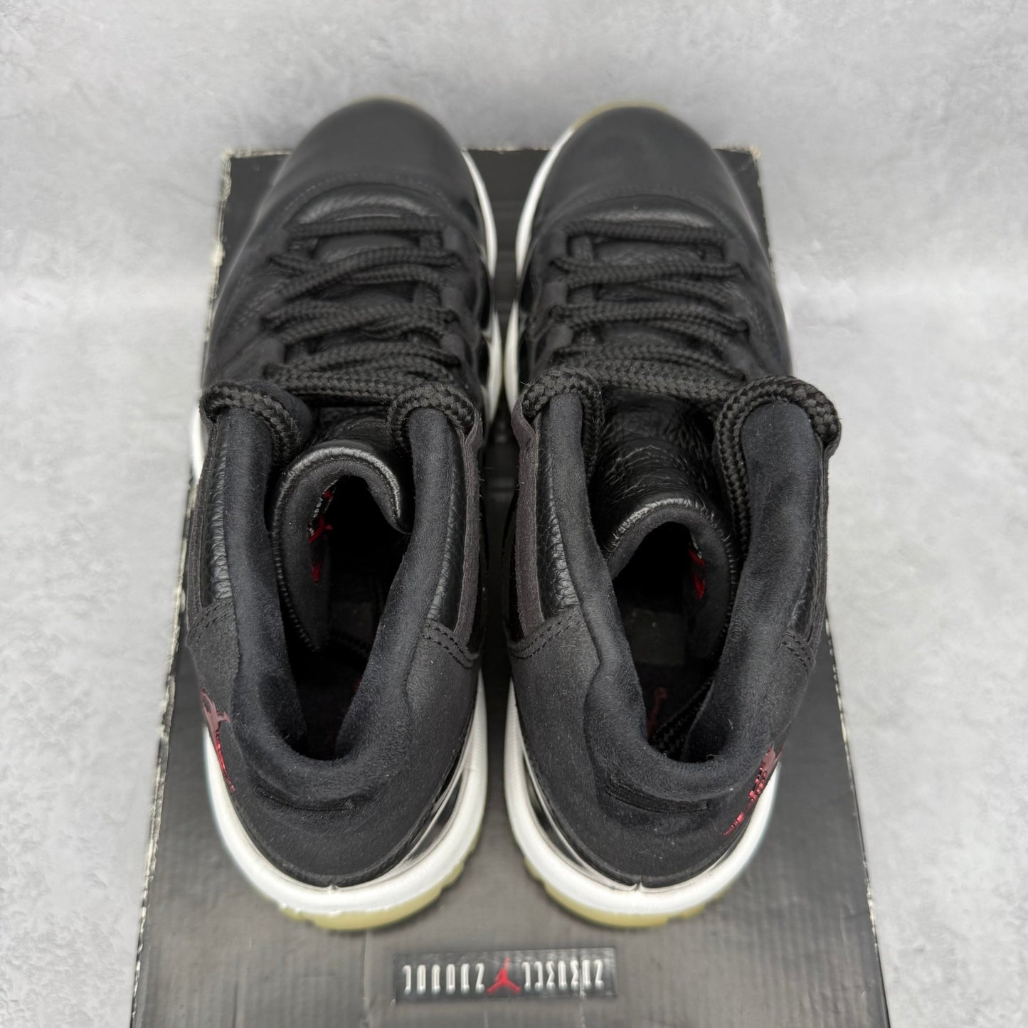 Jordan 11 Retro 72 - 10 *pre - owned* SIZE 11 - Kicks Collective PA - Jordan - 378037-002 - Men's Shoes - 11M/12.5W - Pre - Owned - Original Box (Damaged)