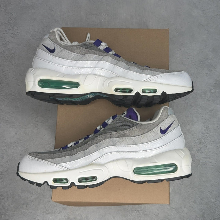 Nike Air Max 95 Grape Snakeskin 10.5 (Pre-Owned) - Image 1