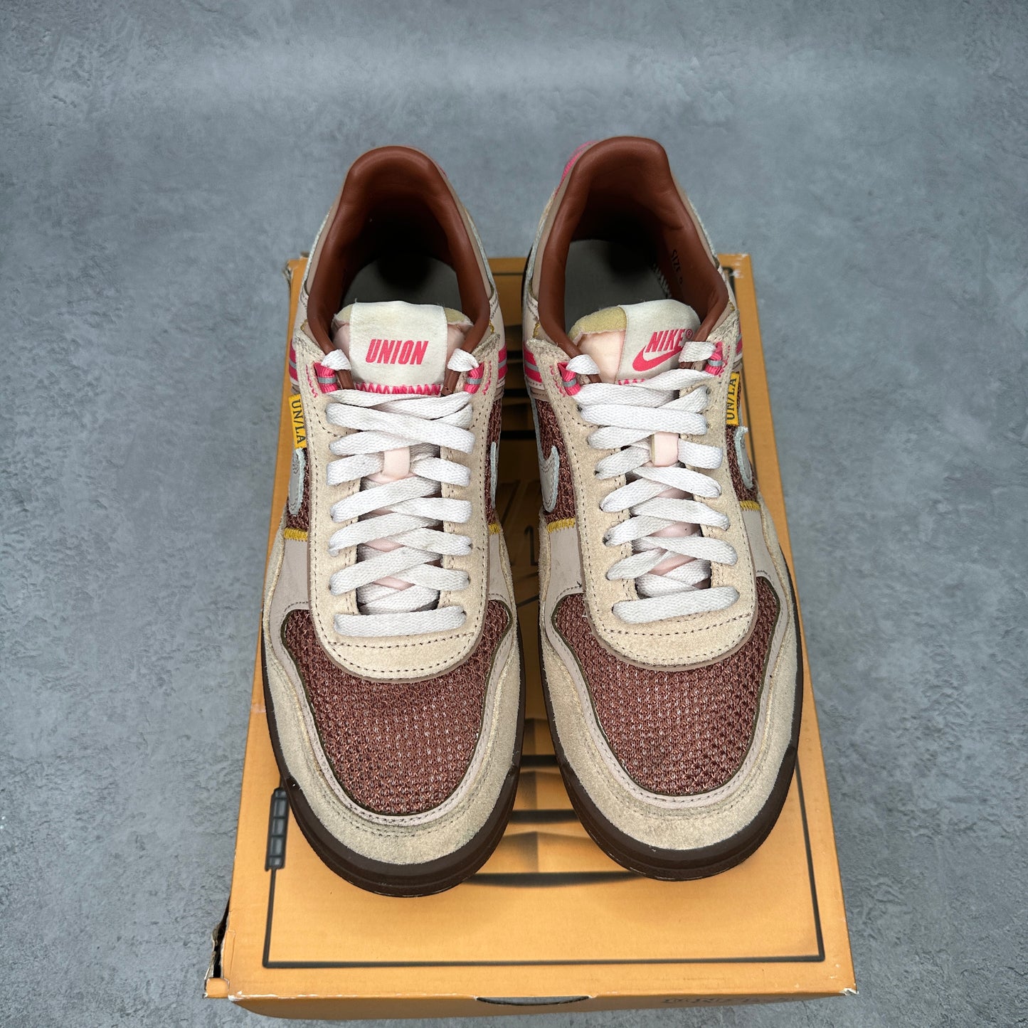 Nike Field General Union LA Shimmer *pre-owned* SIZE 9