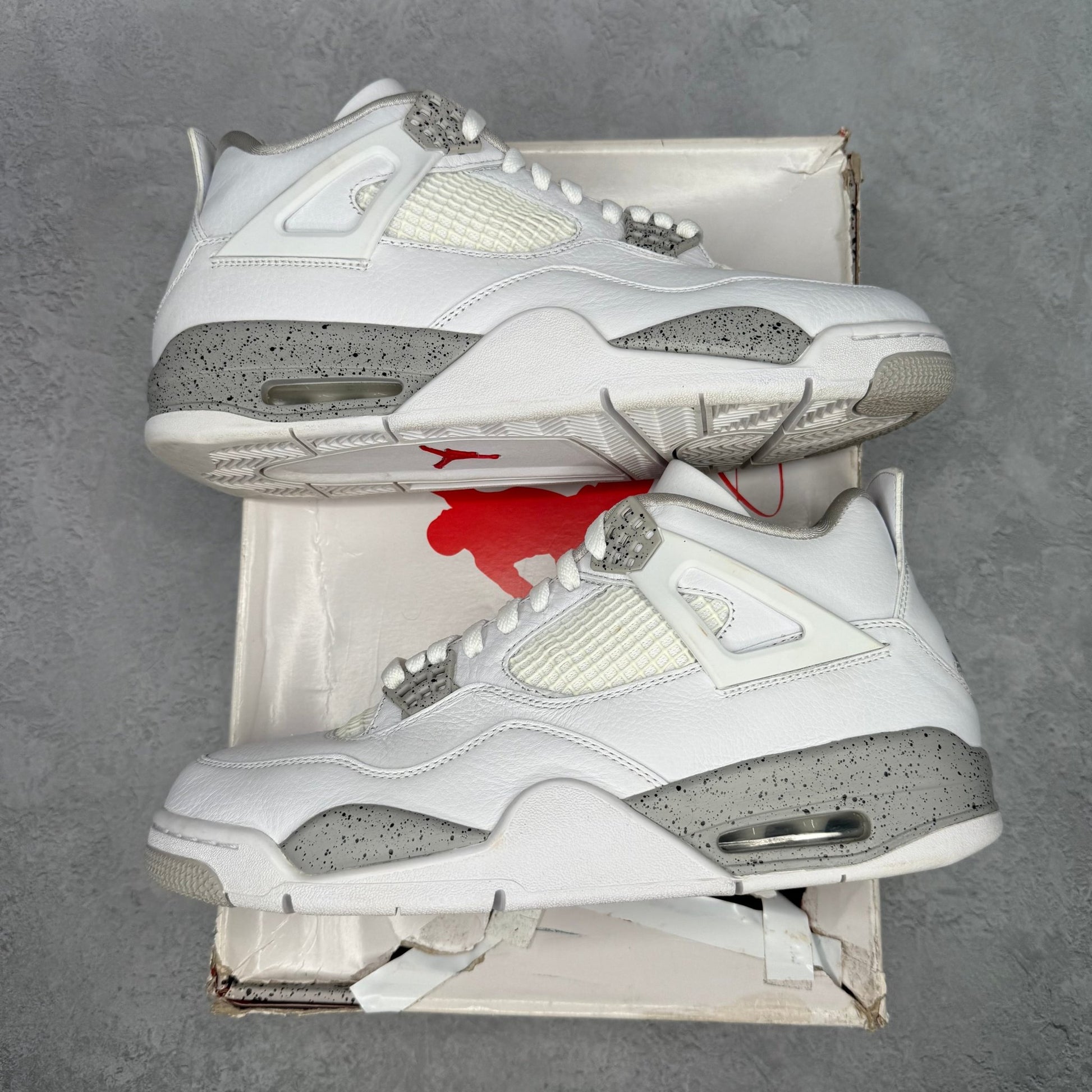 Jordan 4 Retro White Oreo (2021) *pre - owned* SIZE 10.5 - Kicks Collective PA - Jordan - CT8527-100 - Men's Shoes - 10.5M/12W - Pre - Owned