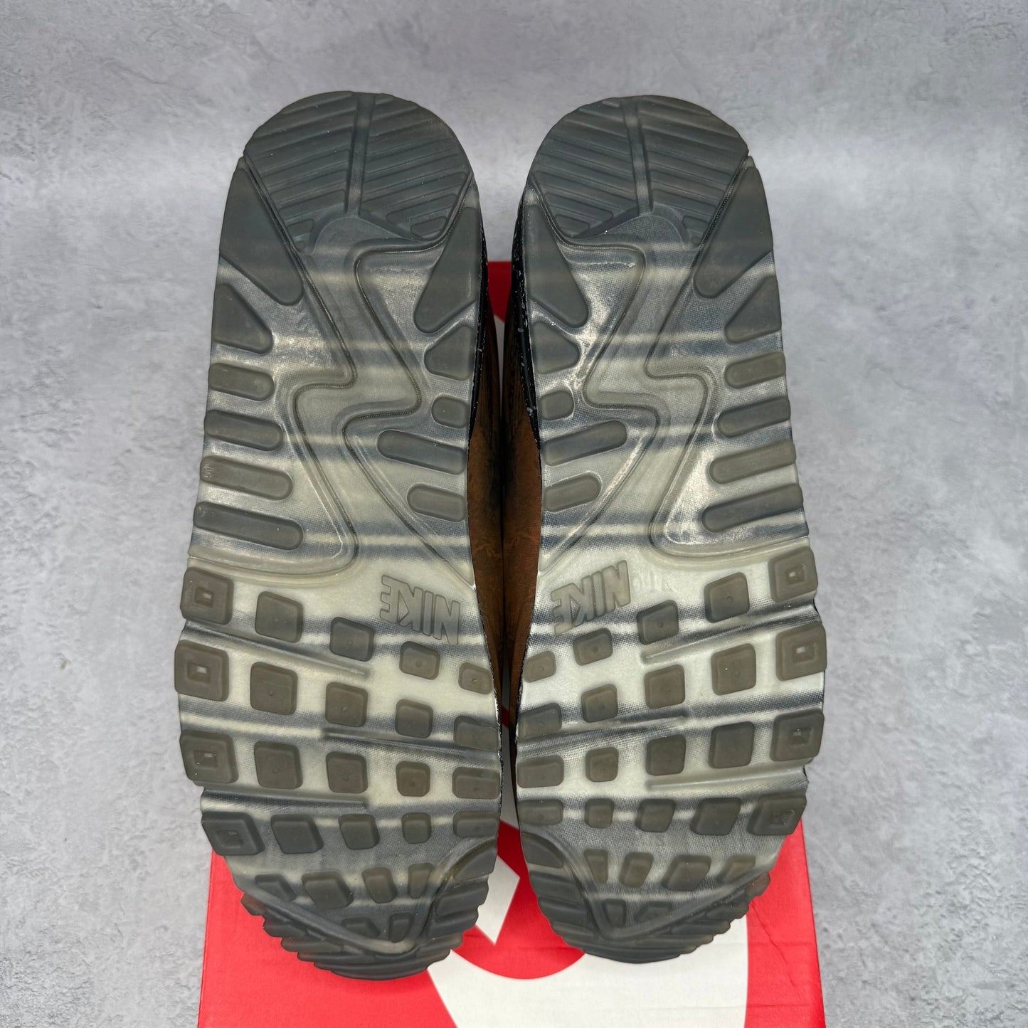 Nike Air Max 90 Mars Landing *pre - owned* SIZE 11 - Kicks Collective PA - Nike - CD0920-600 - Men's Shoes - 11M/12.5W - Pre - Owned