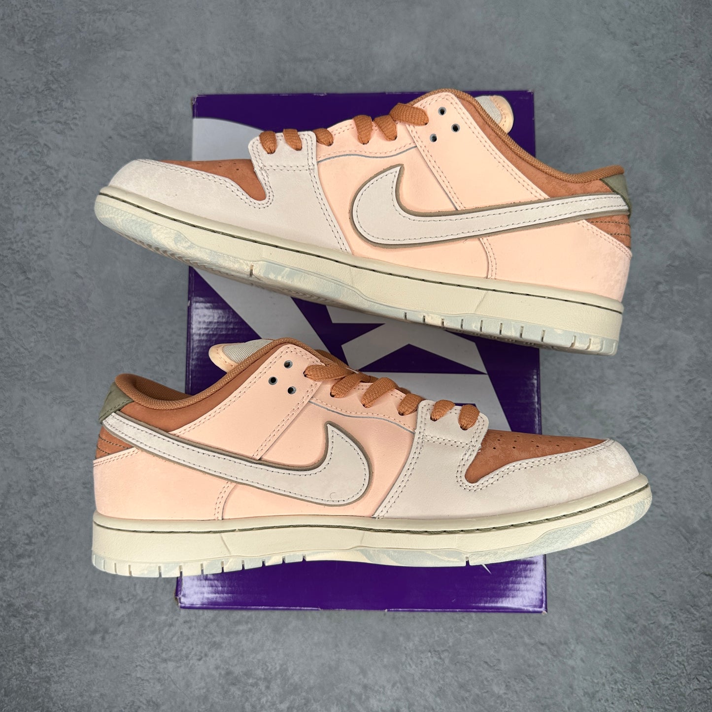Nike SB Dunk Low Trocadéro Gardens