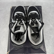 Nike Air Max 90 Black Wolf Grey *pre-owned* SIZE 9