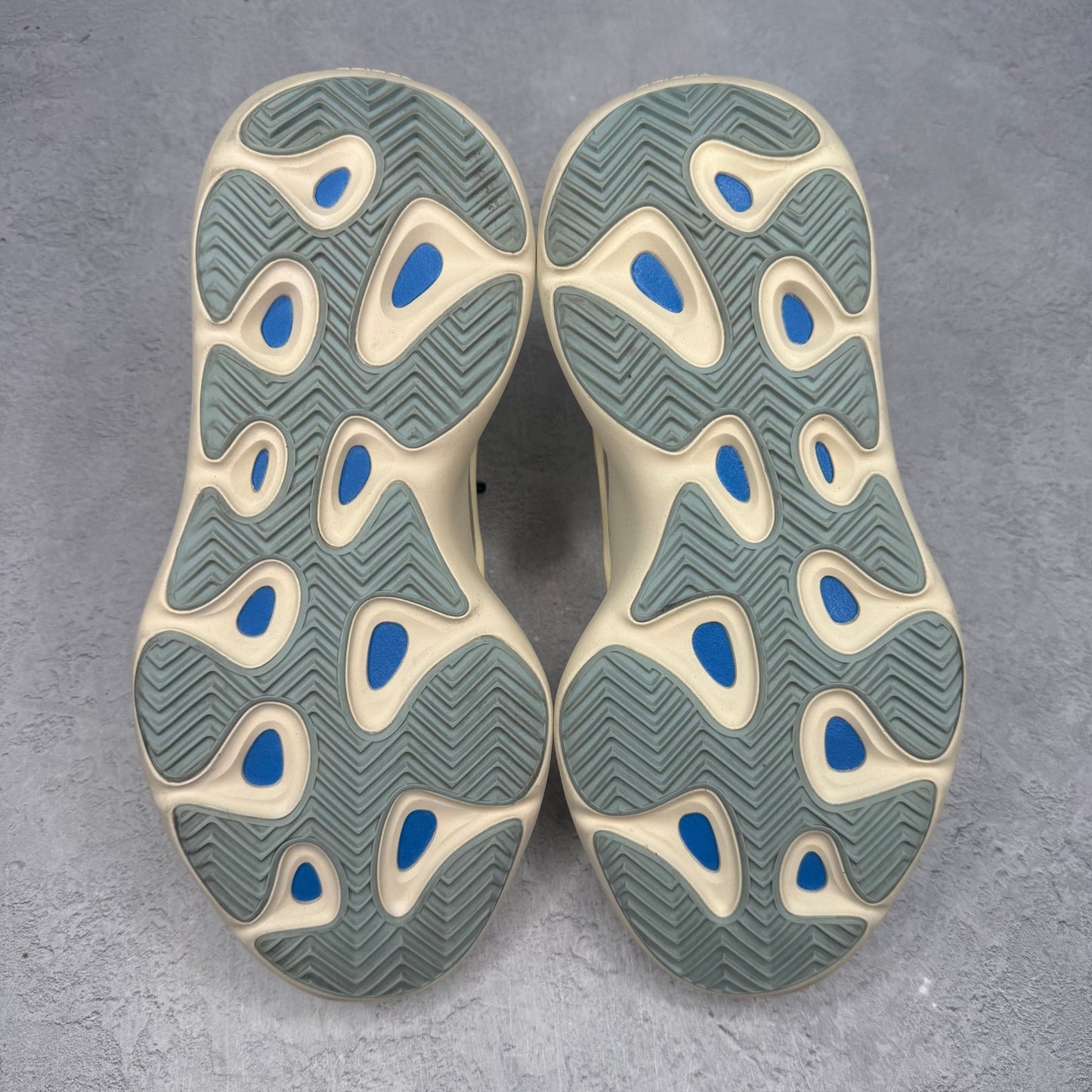 adidas Yeezy 700 V3 Azael *pre - owned* SIZE 6.5 - Kicks Collective PA - adidas - FW4980 - Men's Shoes - 6.5M/8W - Pre - Owned - No Box