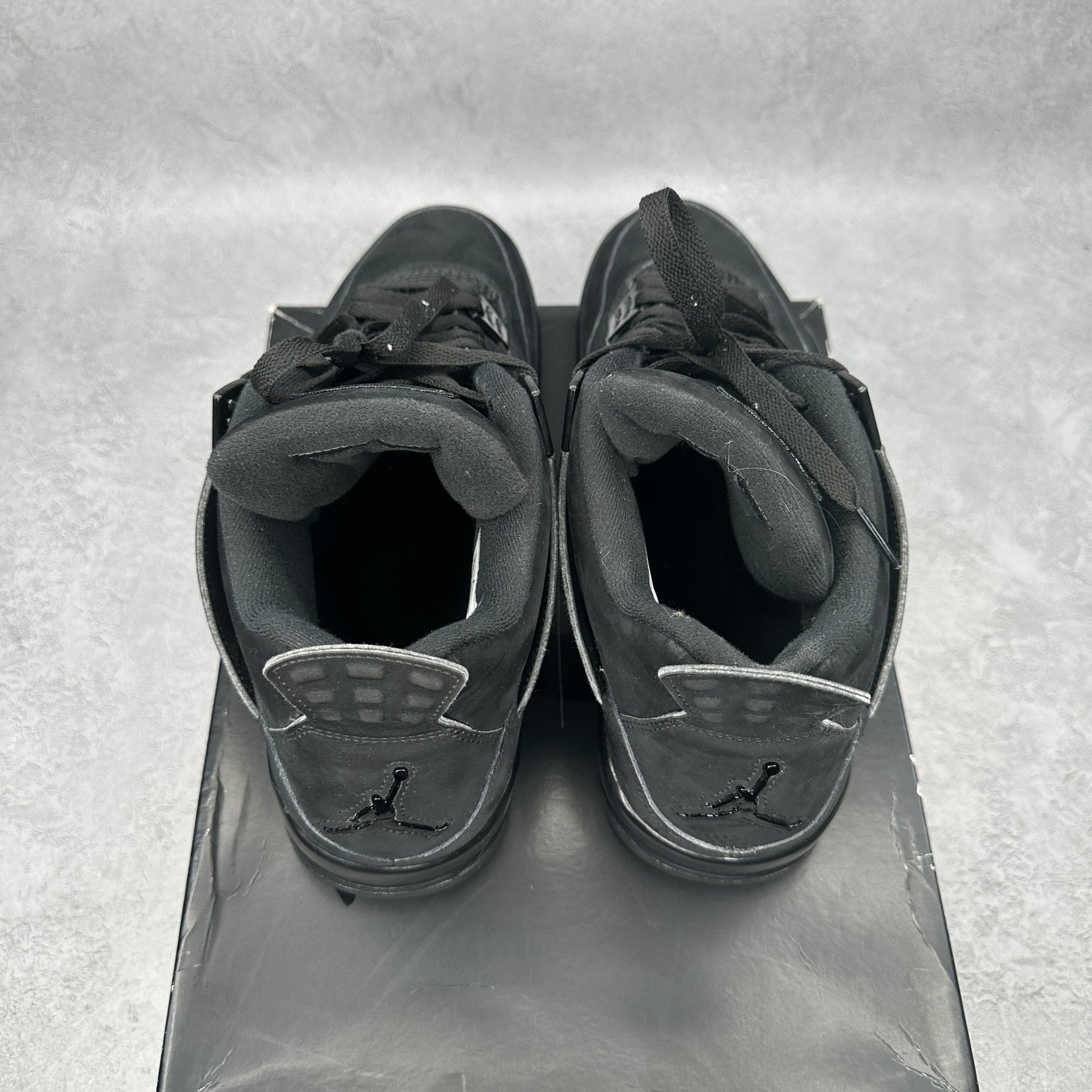 Jordan 4 Retro Black Cat (2020) *pre-owned* SIZE 13