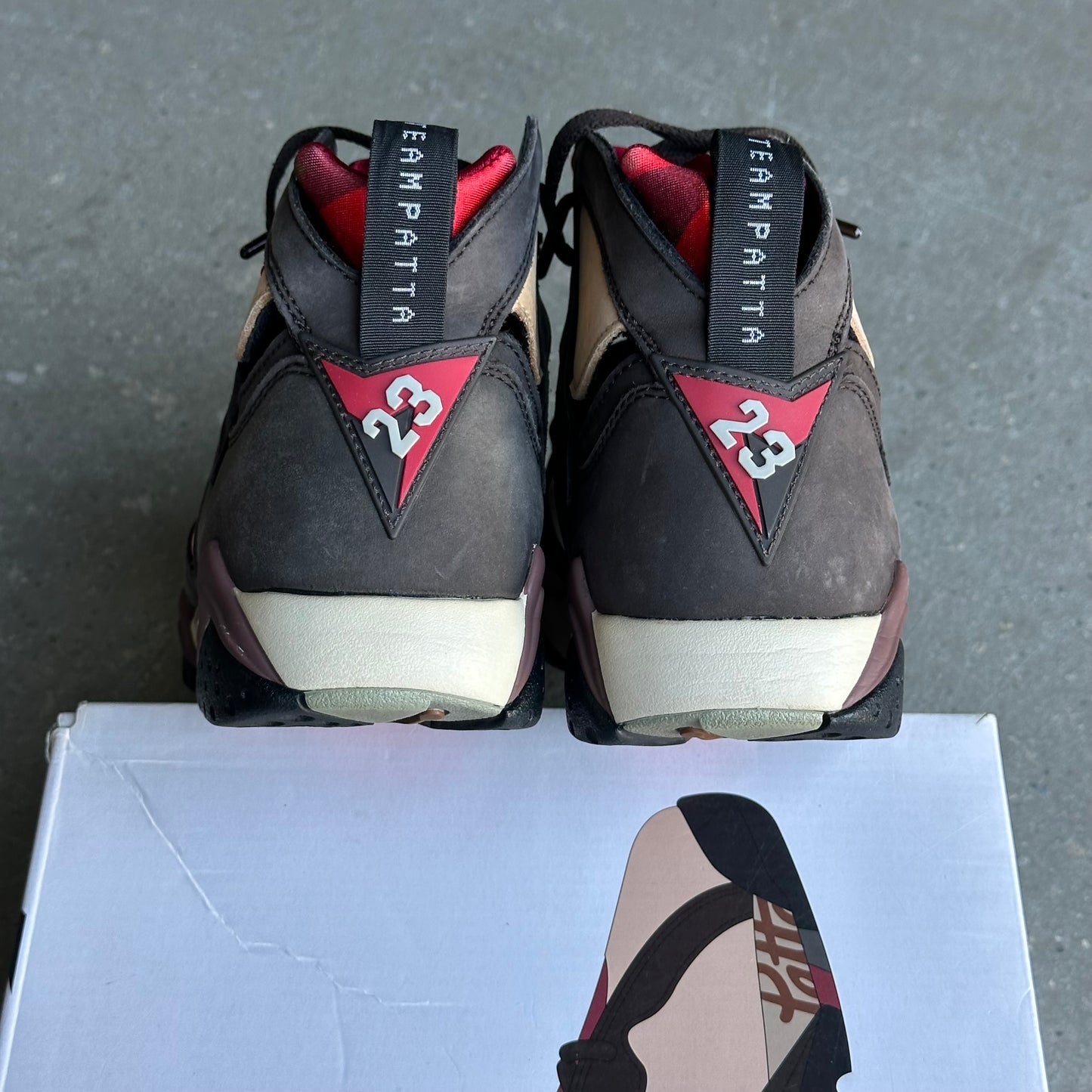 Jordan 7 Patta Shimmer '2019' *pre-owned* (SIZE 8.5)