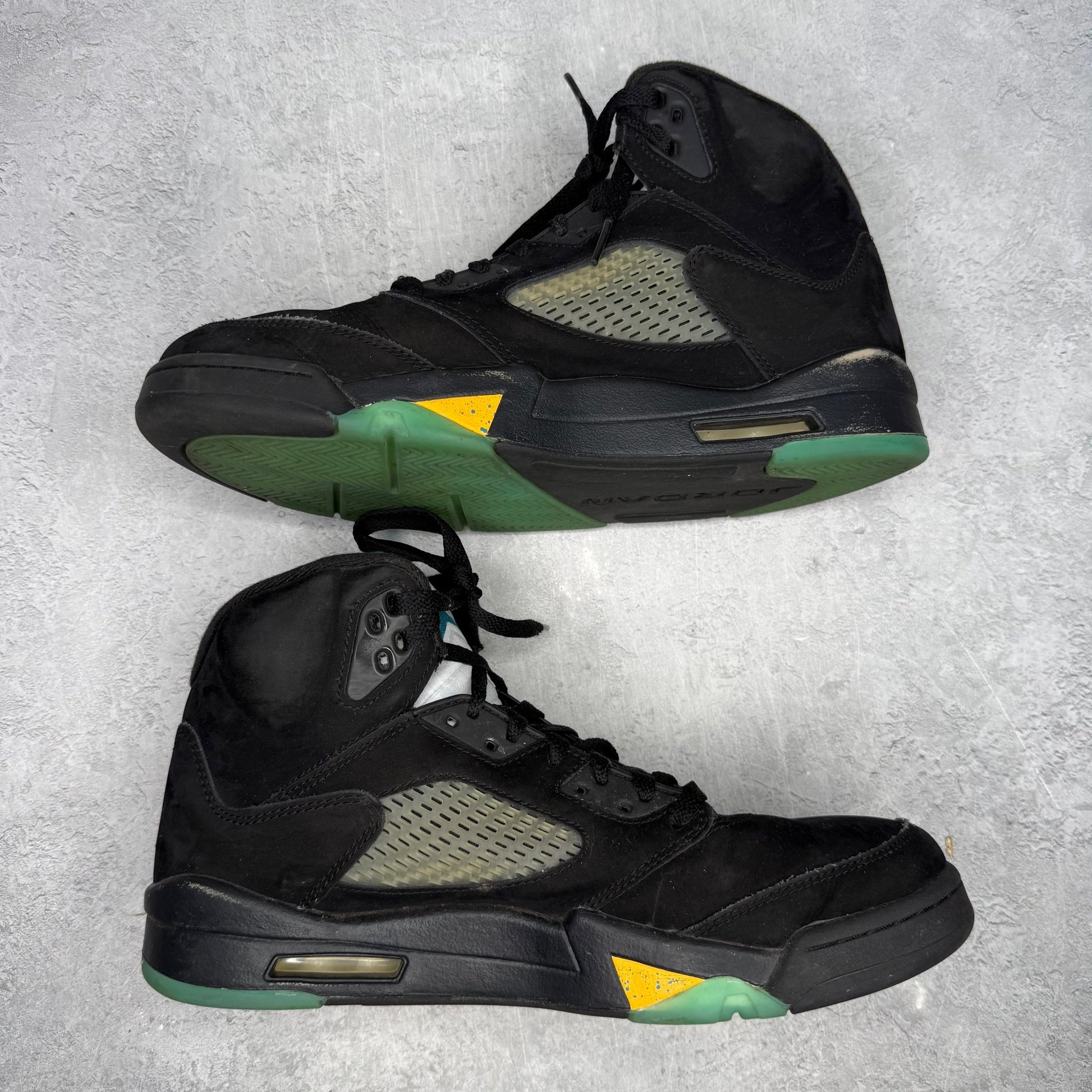 Jordan 5 Retro Aqua *pre - owned* SIZE 11 - Kicks Collective PA - Jordan - DD0587-047 - Men's Shoes - 11M/12.5W - Pre - Owned - No Box