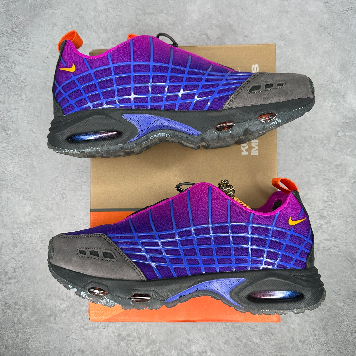 Nike Air Max Sunder SP Kids of Immigrants Sun Down