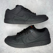 Nike SB Dunk Low Pro Triple Black pre-owned size 11