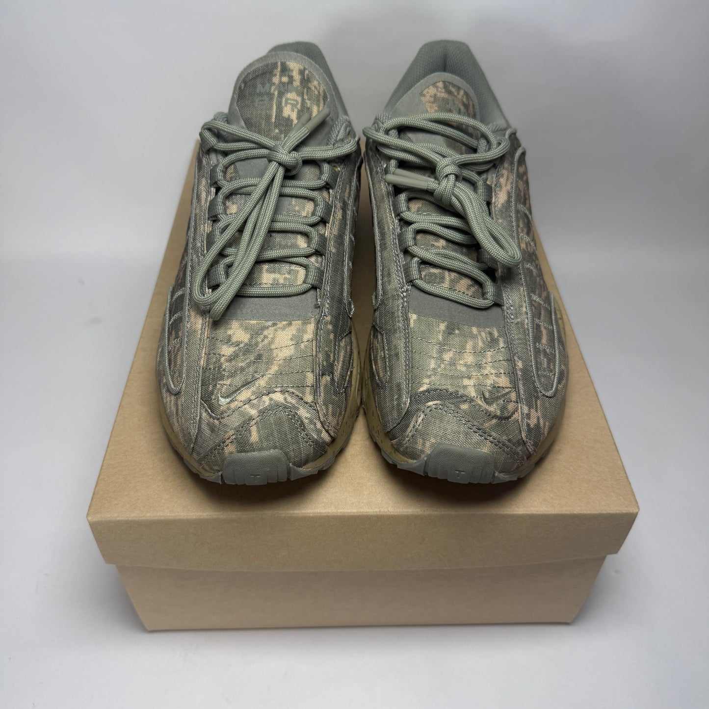 Nike Air Max Tailwind Camo 4 (pre-owned) (SIZE 10.5)