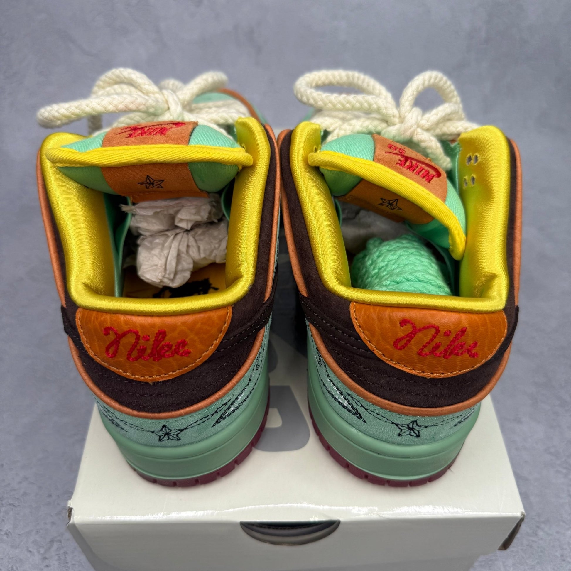 Nike SB Dunk Low Rodeo Tourmaline *pre - owned* SIZE 5 - Kicks Collective PA - Nike - HF3058 - 300 - Men's Shoes - 5M/6.5W - Pre - Owned