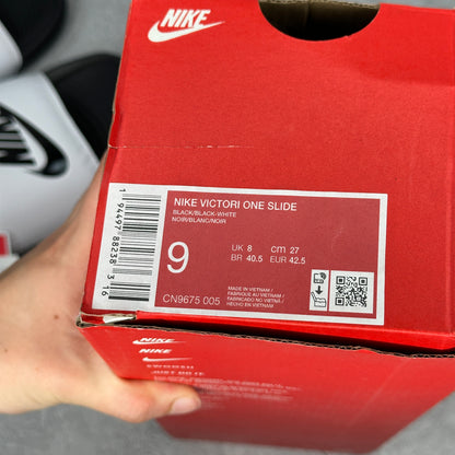 Nike Victori One Slide White Black