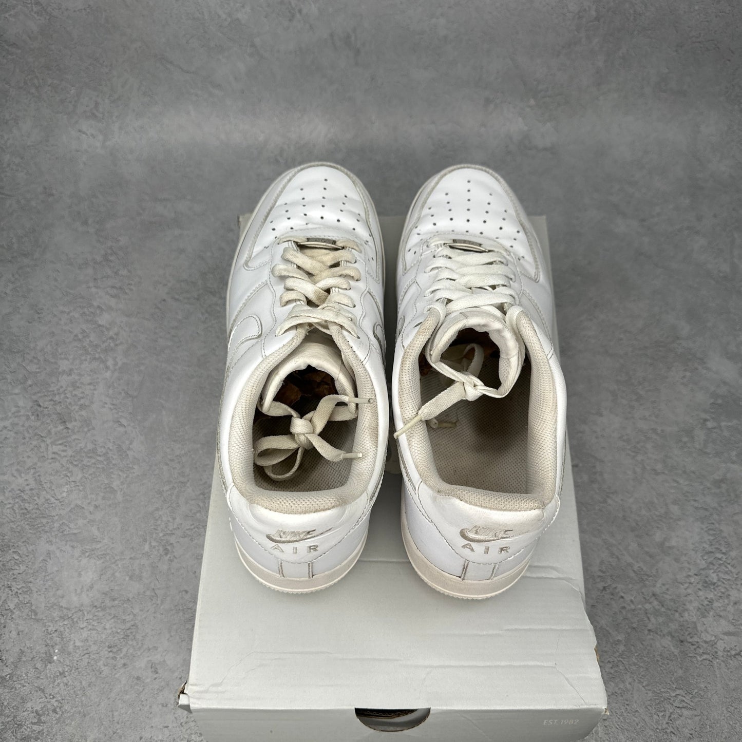 Nike Air Force 1 Low '07 White *pre - owned* SIZE 10 - Kicks Collective PA - Nike - 315122-111/CW2288-111 - Men's Shoes - 10M/11.5W - Pre - Owned