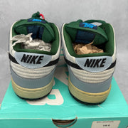 Nike SB Dunk Low Maple Leaf Central Park VNDS *pre-owned* SIZE 9.5