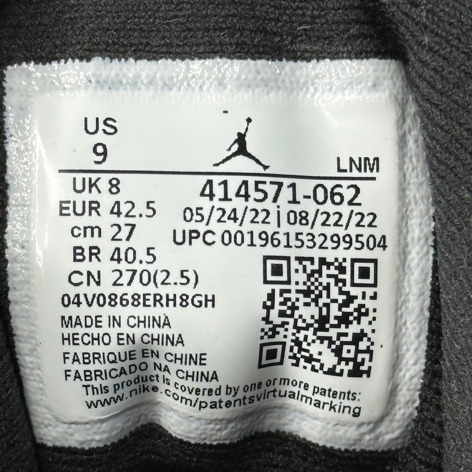 Jordan 13 Retro Playoffs (2023) *pre-owned* SIZE 9