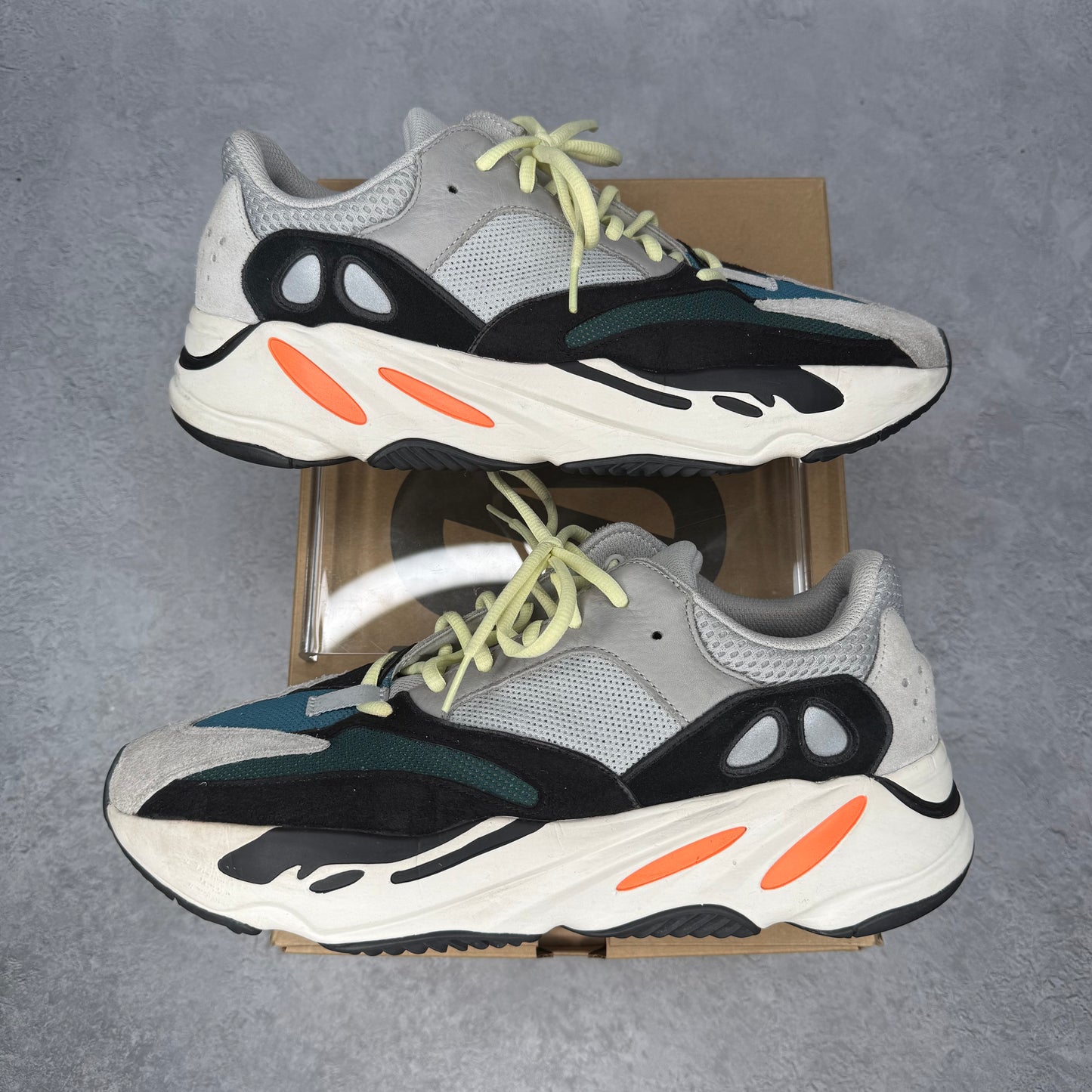 adidas Yeezy Boost 700 Wave Runner *pre-owned* SIZE 12