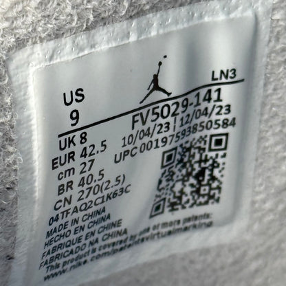 Jordan 4 Retro Military Blue (2024) *pre-owned* SIZE 9