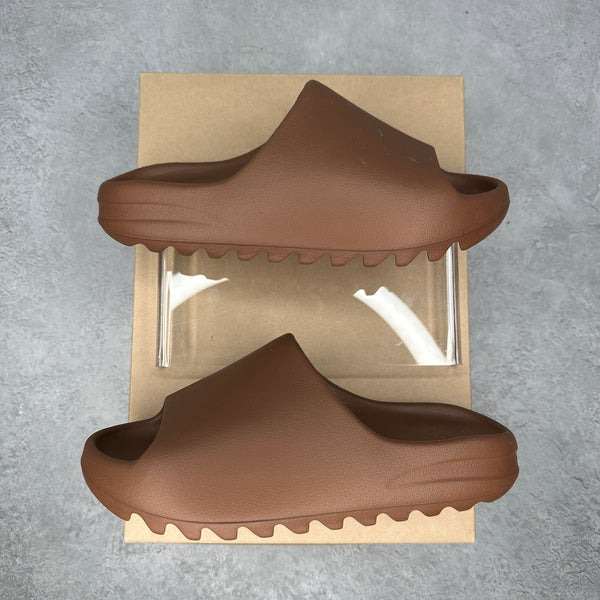 adidas Yeezy Slide Flax *pre-owned* SIZE 8