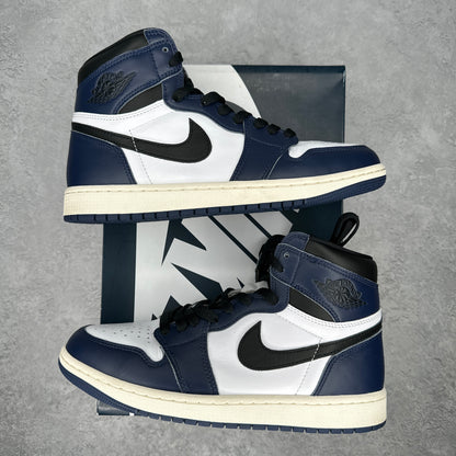 Jordan 1 Retro High OG Midnight Navy *pre-owned* SIZE 9