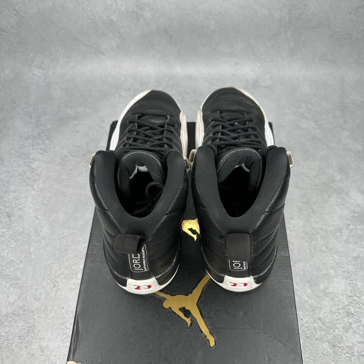 Jordan 12 Retro Playoffs (2022) (GS) *pre-owned* SIZE 6.5Y