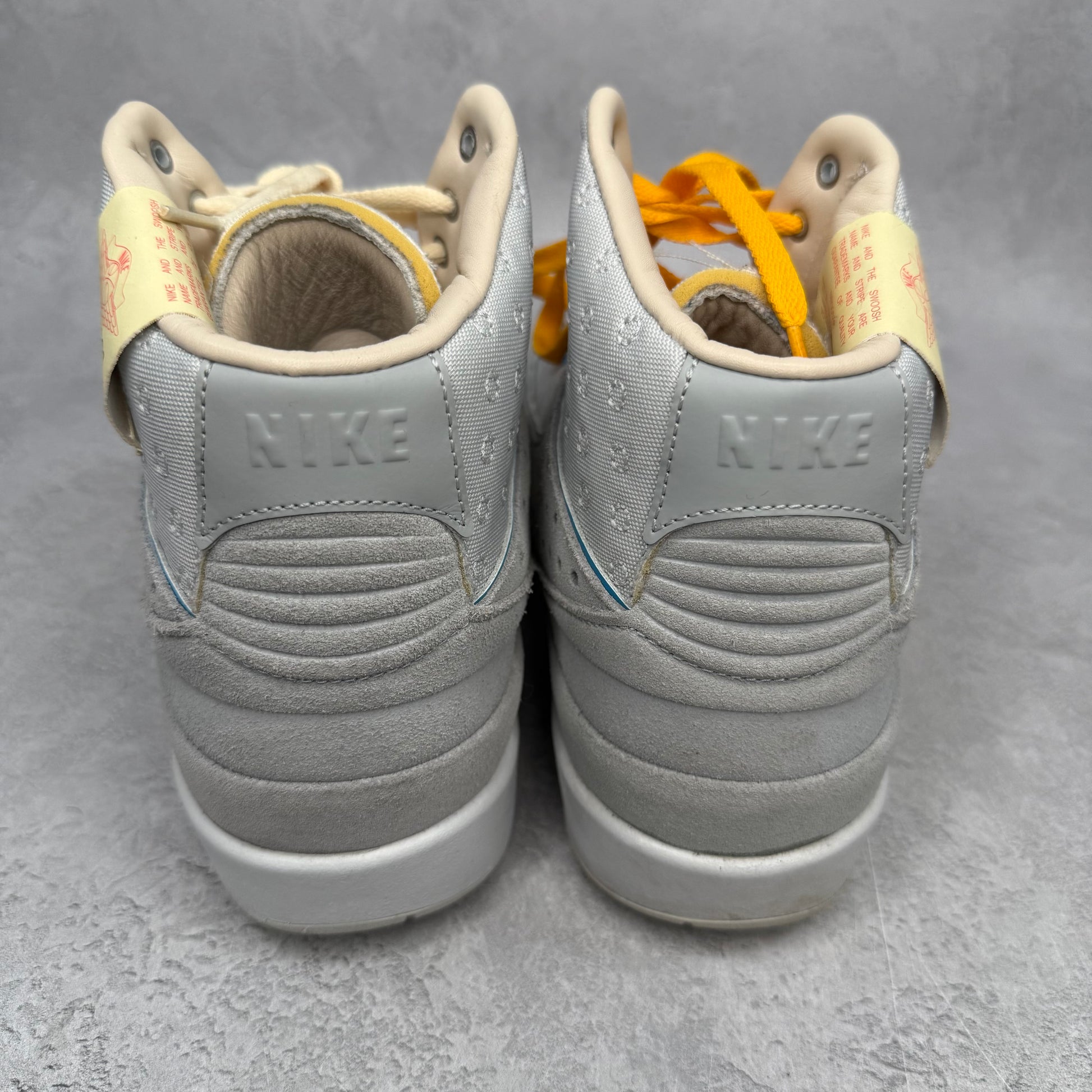 Jordan 2 Retro SP Union Grey Fog *pre-owned* SIZE 10.5