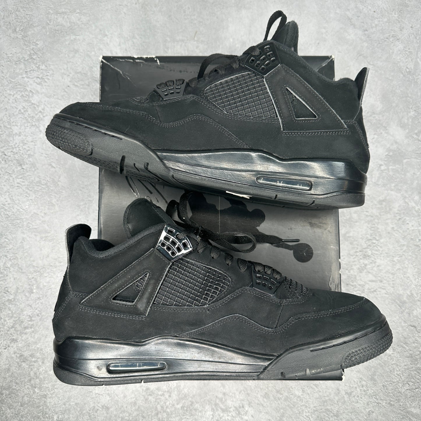 Jordan 4 Retro Black Cat (2020) *pre-owned* SIZE 13