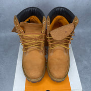 Timberland 6" Premium Waterproof Boot Wheat *pre-owned* SIZE 9