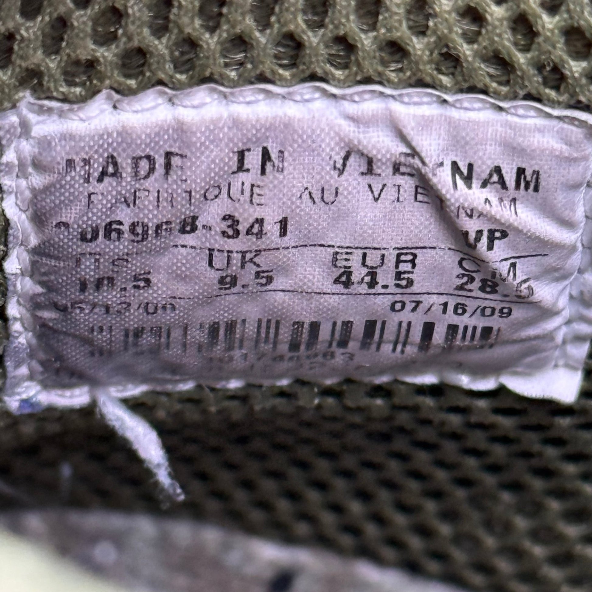 Nike Dunk High PRM World Cup (2006) *pre - owned* SIZE 10.5 - Kicks Collective PA - Nike - 306968-341 - Men's Shoes - 10.5M/12W - Pre - Owned - Replacement Box