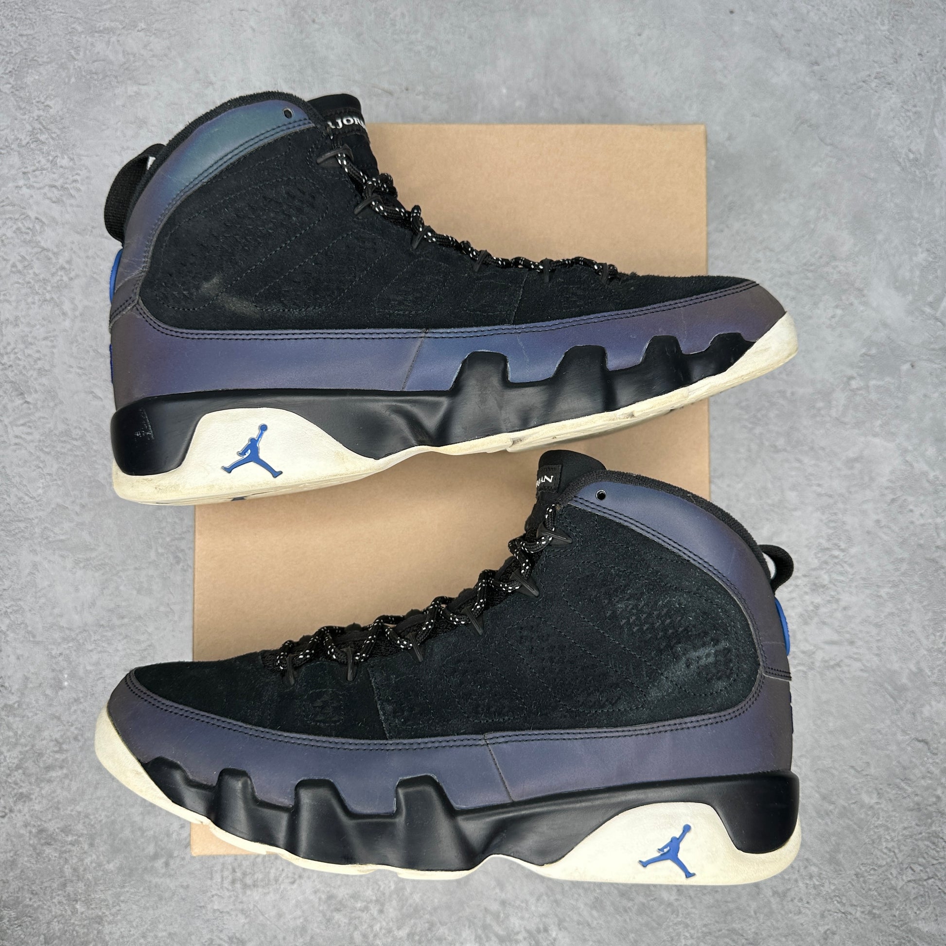 Jordan 9 Retro Racer Blue *pre-owned* SIZE 11