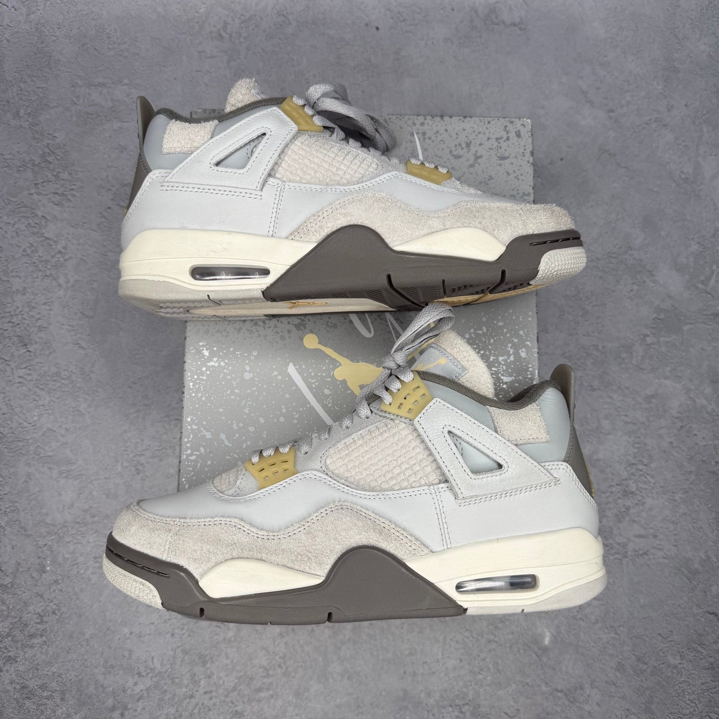 Jordan 4 Retro SE Craft Photon Dust *pre - owned* SIZE 8.5 - Kicks Collective PA - Jordan - DV3742-021 - Men's Shoes - 8.5M/10W - Pre - Owned