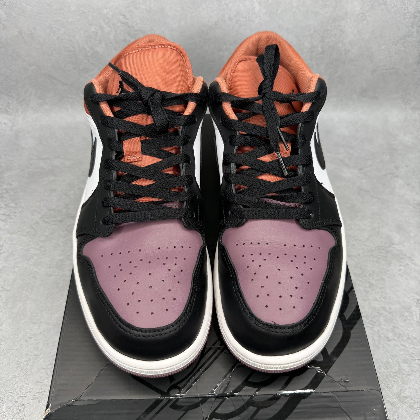 Jordan 1 Low SE Sky J Mauve *pre-owned* SIZE 12