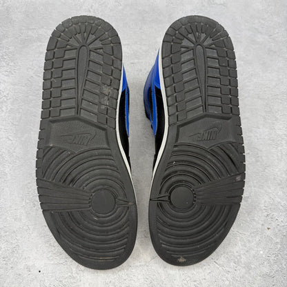 Jordan 1 Mid Hyper Royal Tumbled Leather *pre - owned* SIZE 10.5 - Kicks Collective PA - Jordan - 554724-077 - Men's Shoes - 10.5M/12W - Pre - Owned - No Box