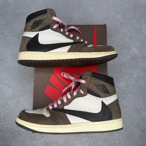 Jordan 1 Retro High OG SP Travis Scott Mocha *pre - owned* SIZE 10 - Kicks Collective PA - Jordan - CD4487-100 - Men's Shoes - 10M/11.5W - Pre - Owned